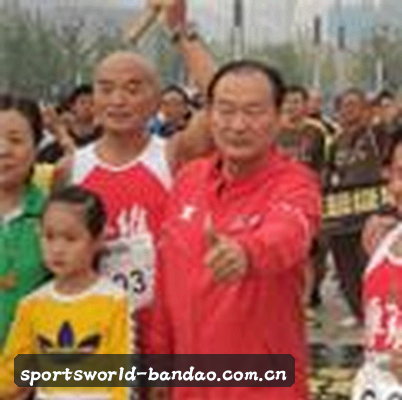 李阳